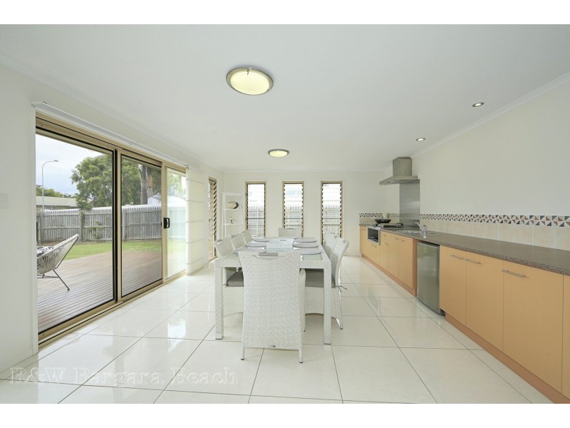 1 Henderson Row, Bargara QLD 4670