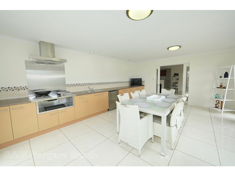 1 Henderson Row, Bargara QLD 4670