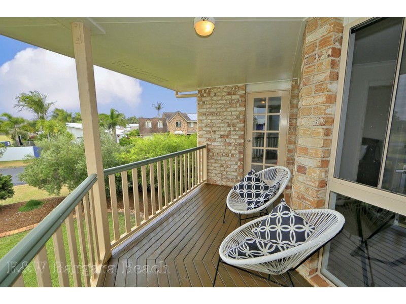 1 Henderson Row, Bargara QLD 4670