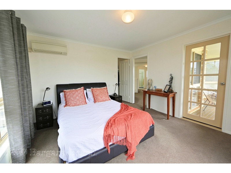 1 Henderson Row, Bargara QLD 4670