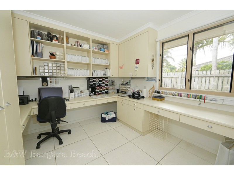 1 Henderson Row, Bargara QLD 4670