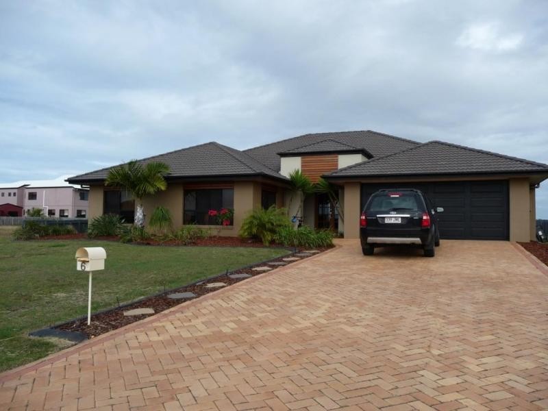 Coral Cove QLD 4670