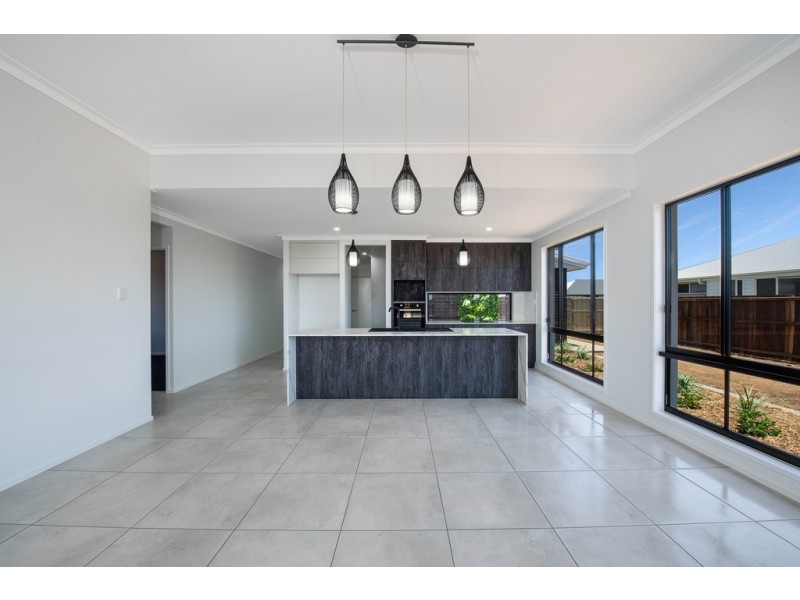 15 Malo Drive, Bargara QLD 4670