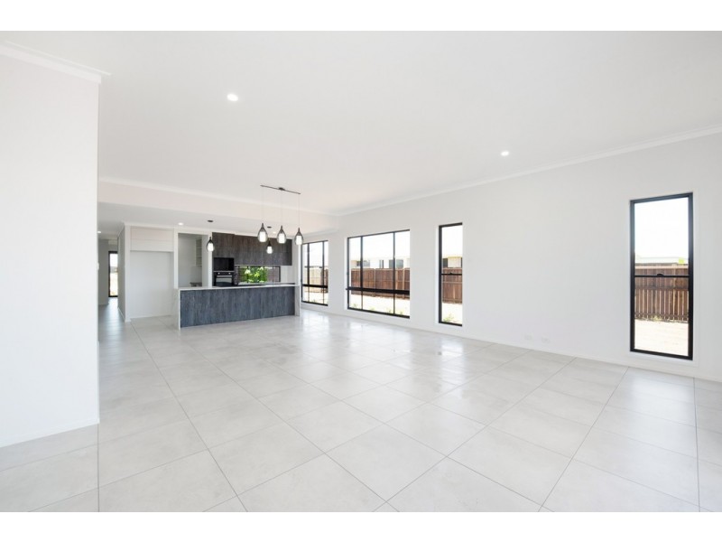 15 Malo Drive, Bargara QLD 4670