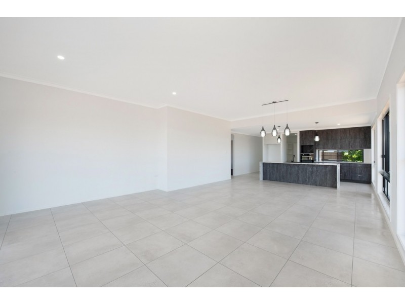 15 Malo Drive, Bargara QLD 4670