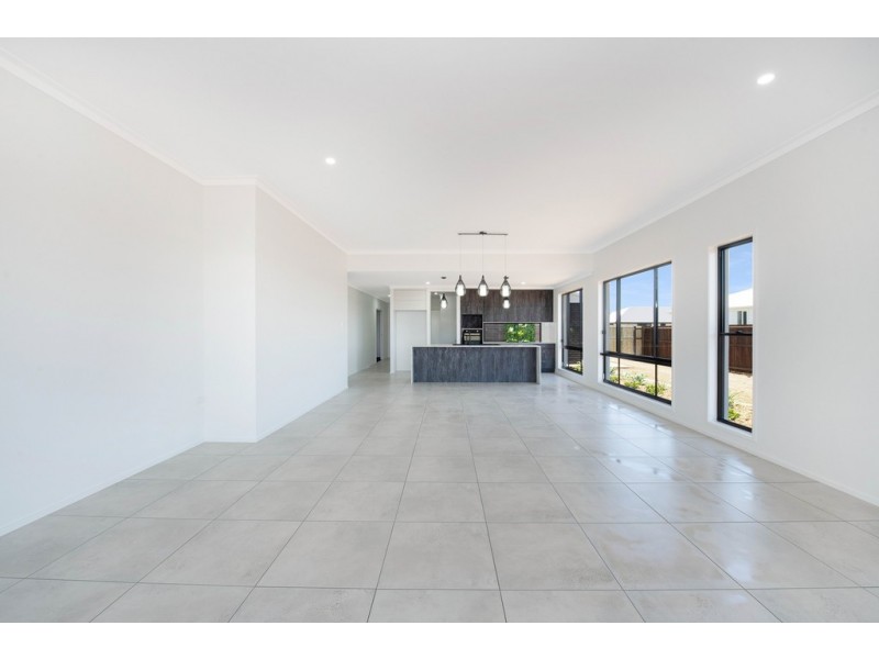 15 Malo Drive, Bargara QLD 4670