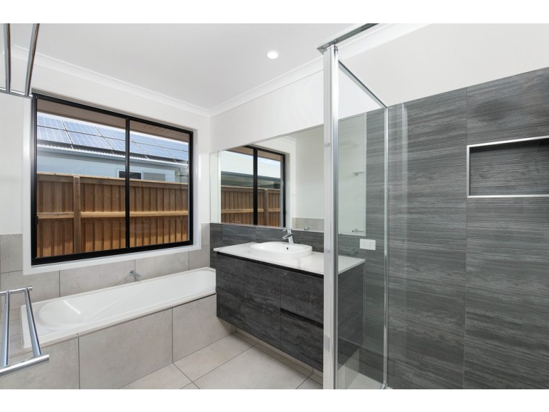 15 Malo Drive, Bargara QLD 4670
