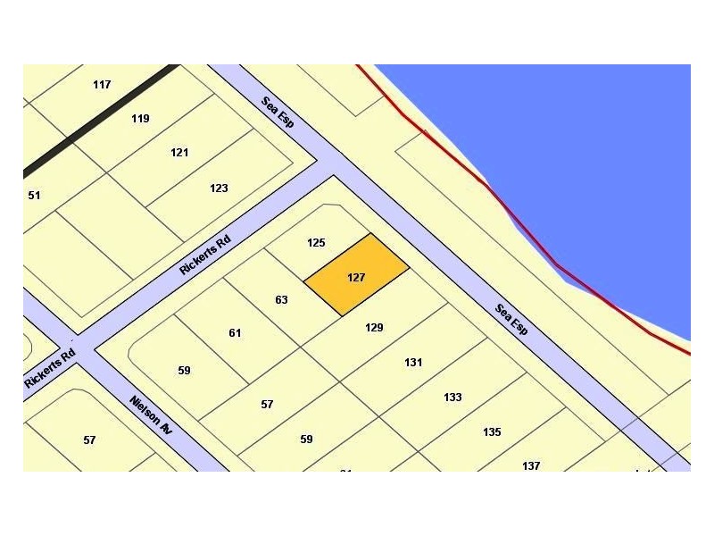 127 Sea Esplanade, Burnett Heads QLD 4670