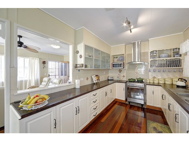 39 Bluewater Drive, Elliott Heads QLD 4670