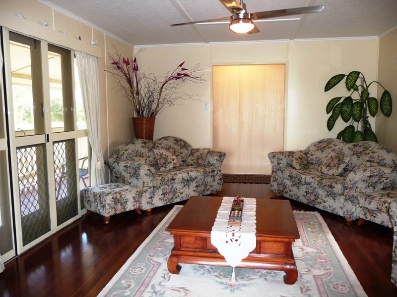 51 Hoffmans Road, Burnett Heads QLD 4670