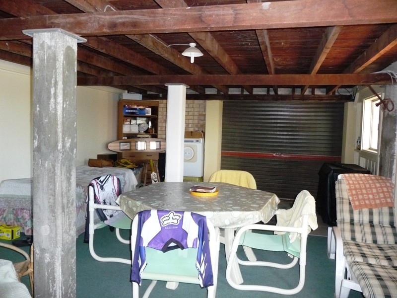 51 Hoffmans Road, Burnett Heads QLD 4670