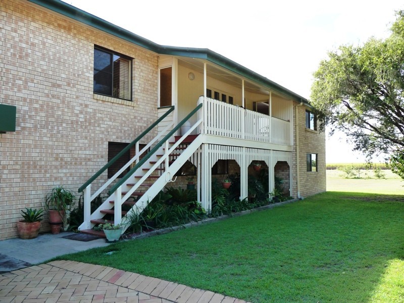 51 Hoffmans Road, Burnett Heads QLD 4670