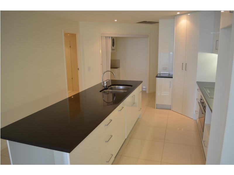 12/15 La Madalena, 15 Esplanade, Bargara QLD 4670