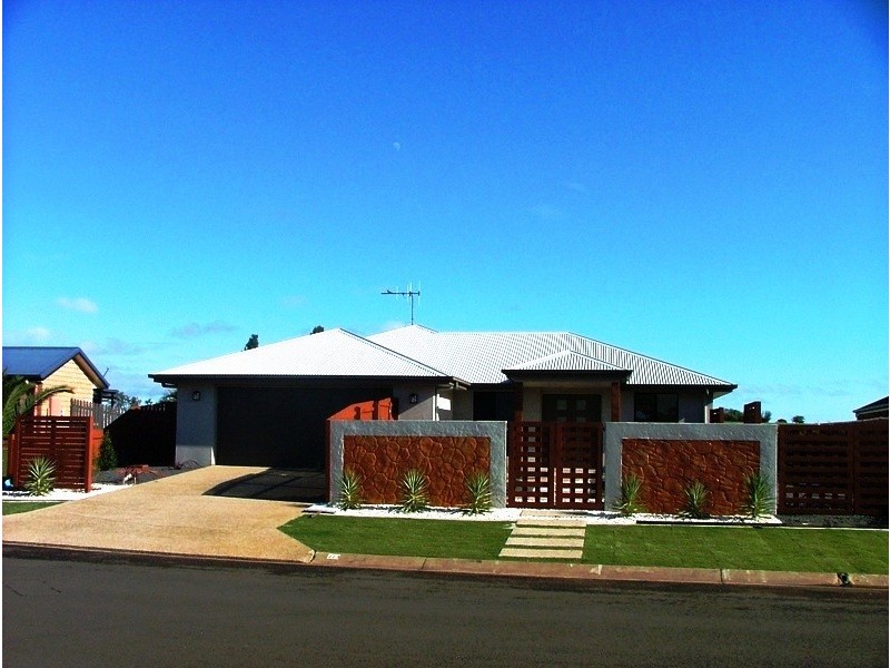 223 Barolin Esplanade, Coral Cove QLD 4670