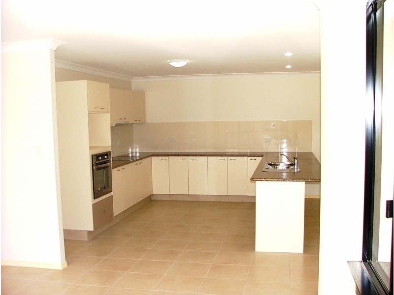 223 Barolin Esplanade, Coral Cove QLD 4670