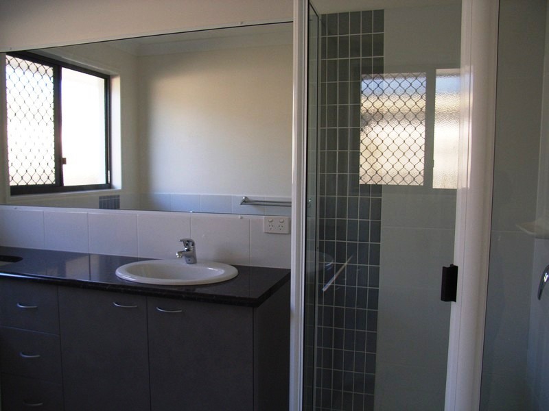 43 Bisdee Street, Coral Cove QLD 4670