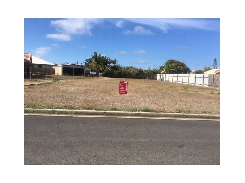 24 Blue Water Drive, Elliott Heads QLD 4670