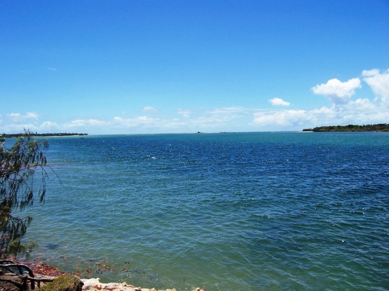 1 Allana Court, Elliott Heads QLD 4670