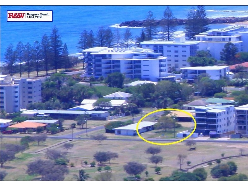 9 McCavanagh Street, Bargara QLD 4670