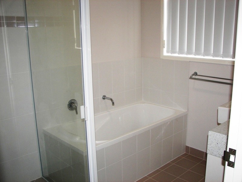 Innes Park QLD 4670