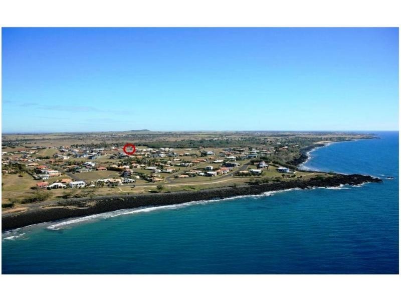 17 Back Hill Place, Coral Cove QLD 4670