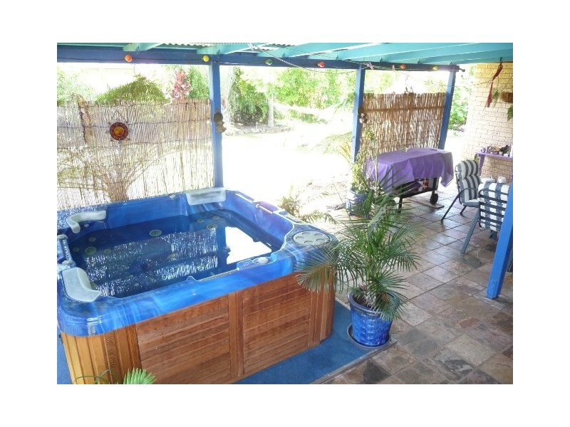Innes Park QLD 4670