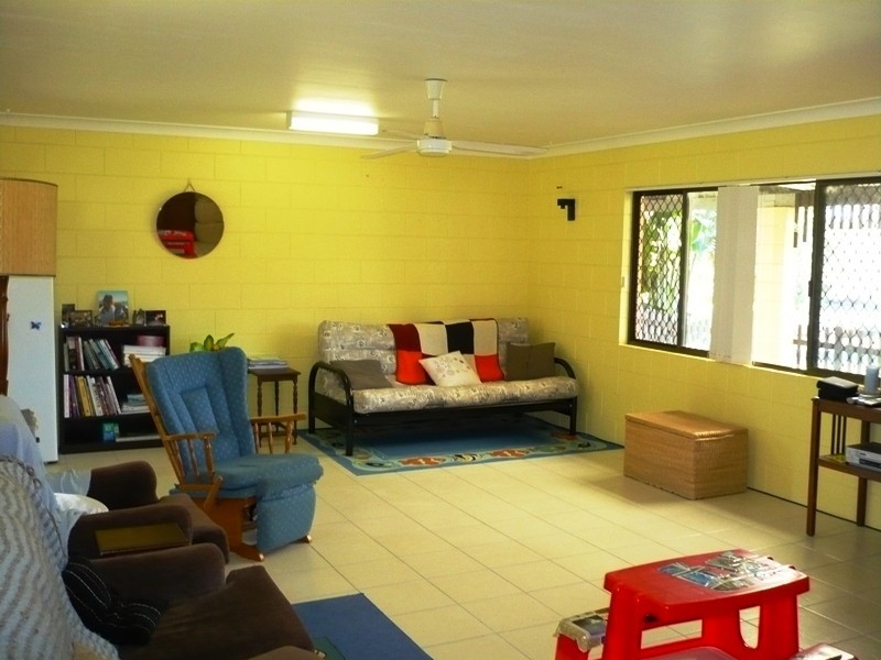 Innes Park QLD 4670