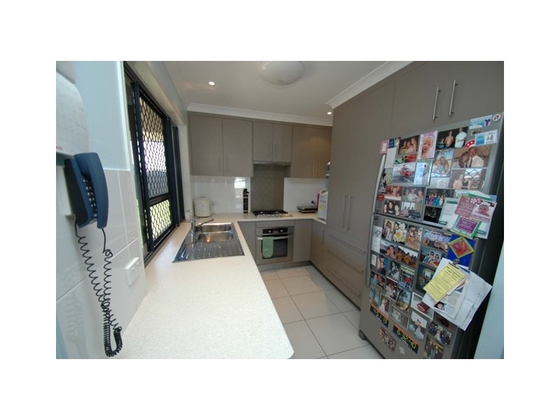 Unit 1/151 Logan road, Innes Park QLD 4670