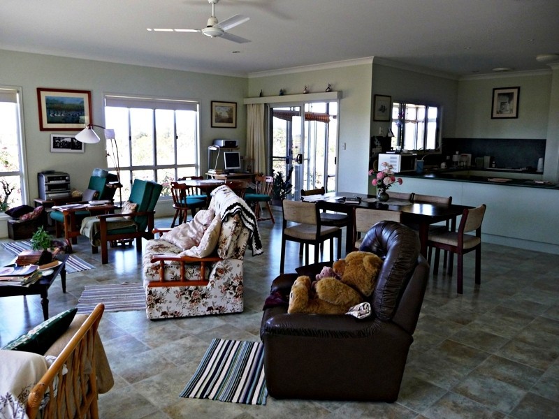 Moore Park Beach QLD 4670