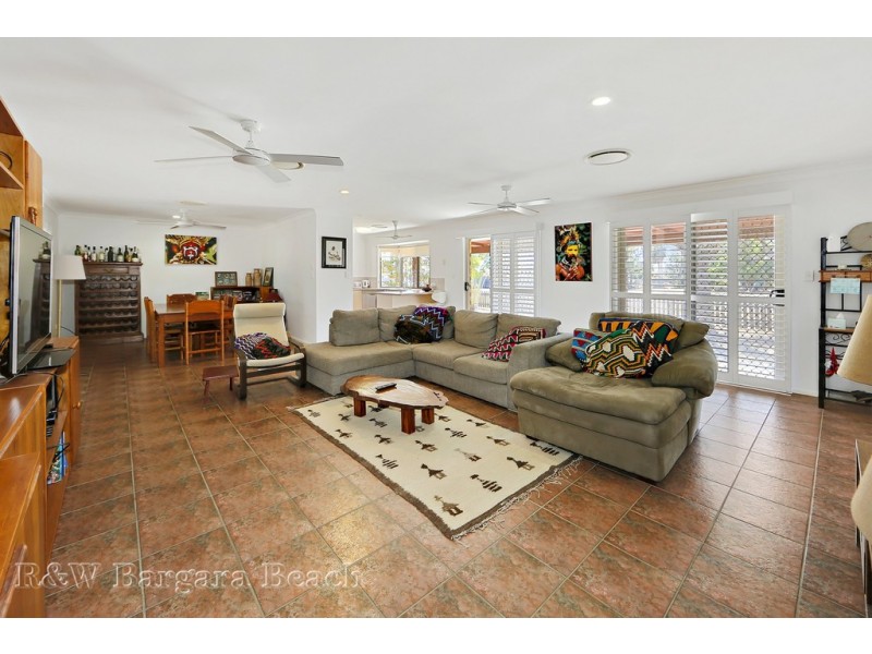 42 Bathurst Street, Elliott Heads QLD 4670