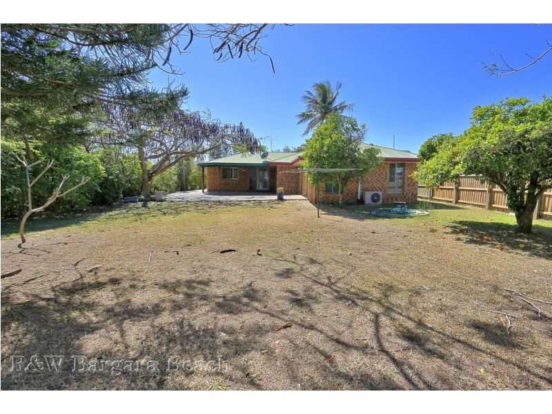 42 Bathurst Street, Elliott Heads QLD 4670