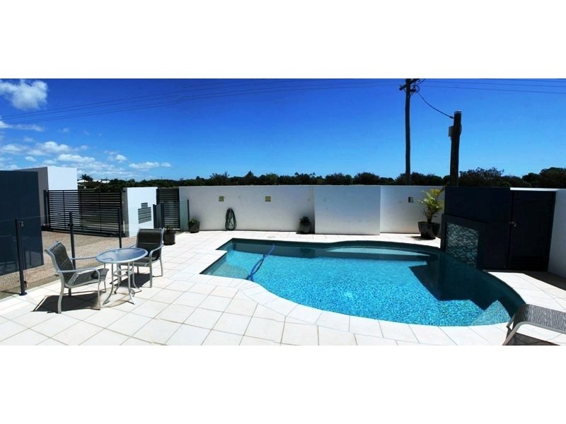 11 McCavanagh Street, Bargara QLD 4670