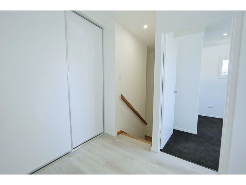 2/11 Holland Street, Bargara QLD 4670