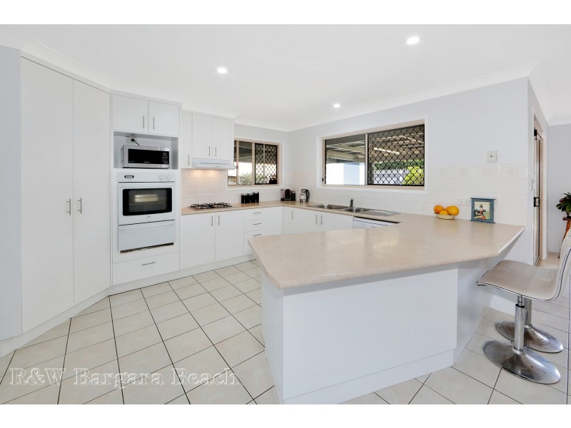 15 Palmer Avenue, Bargara QLD 4670
