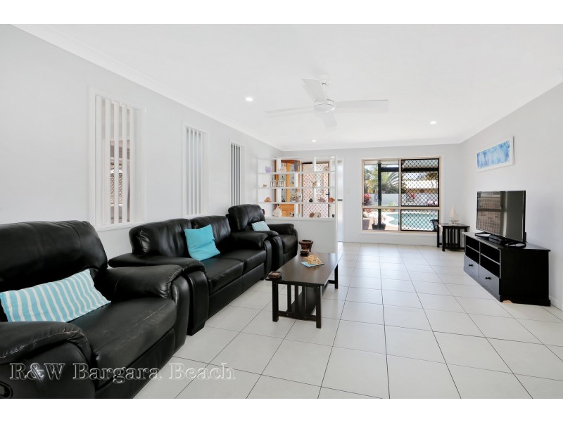 15 Palmer Avenue, Bargara QLD 4670