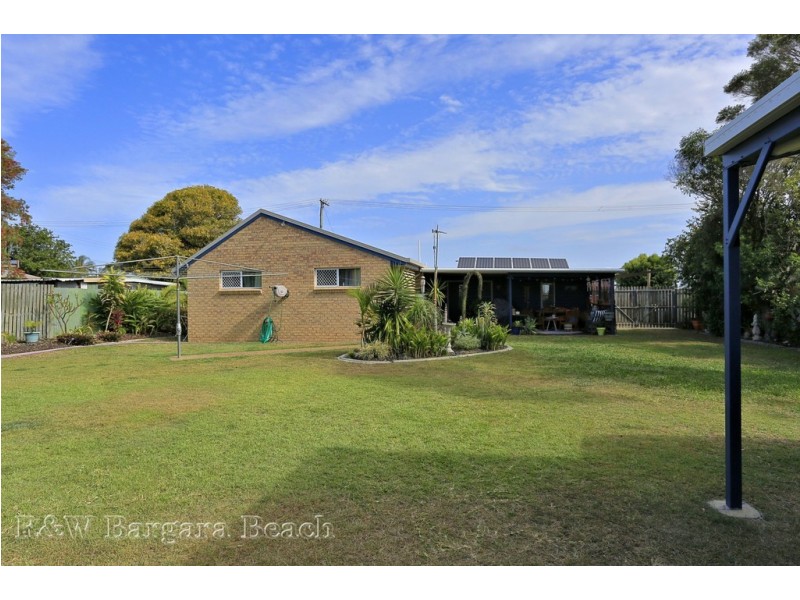3 Schleger Street, Burnett Heads QLD 4670