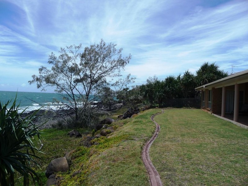 46 Barolin Esplanade, Coral Cove QLD 4670