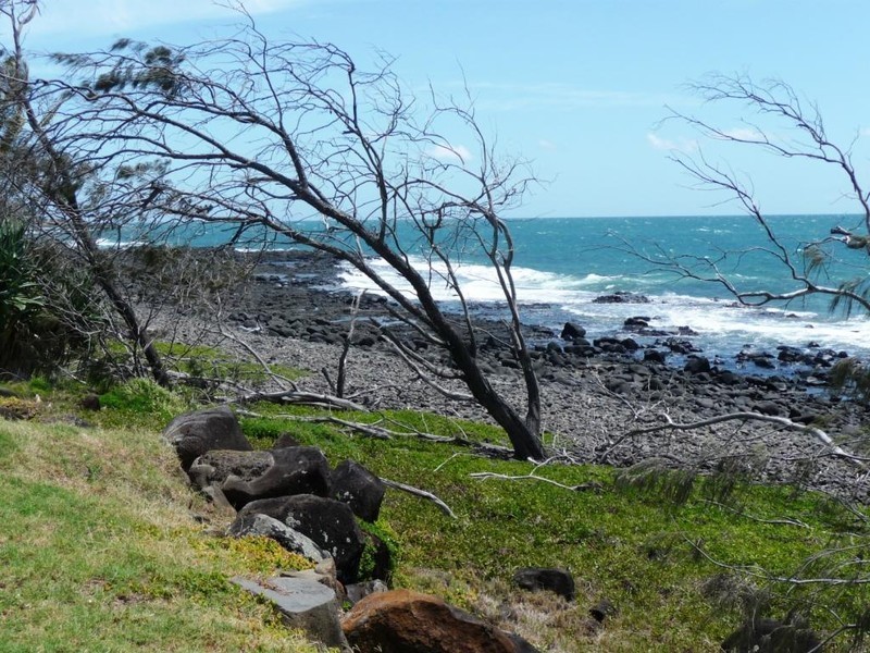 46 Barolin Esplanade, Coral Cove QLD 4670