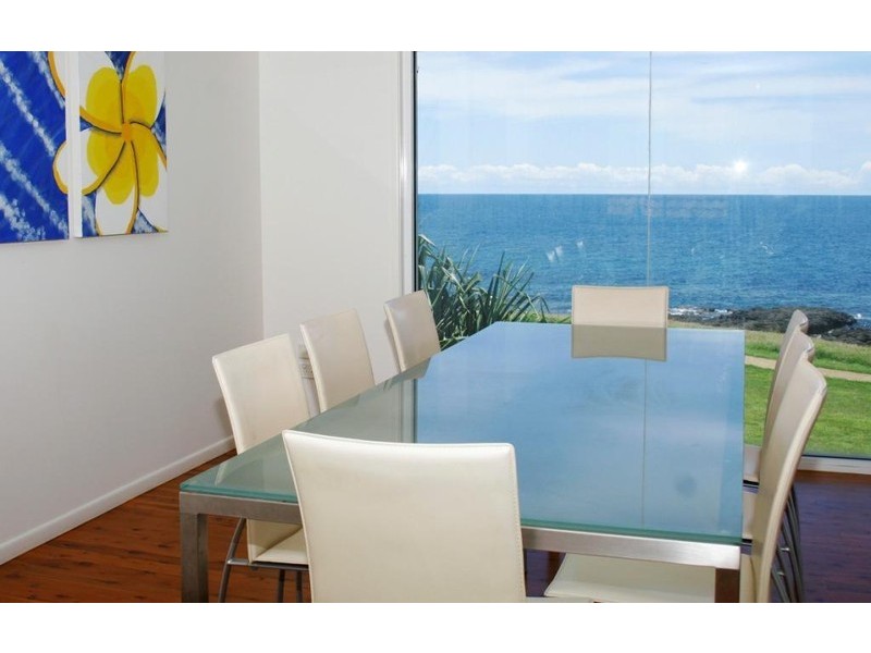 Villa 2 TurtleCove , 16 Selmar Place, Innes Park QLD 4670