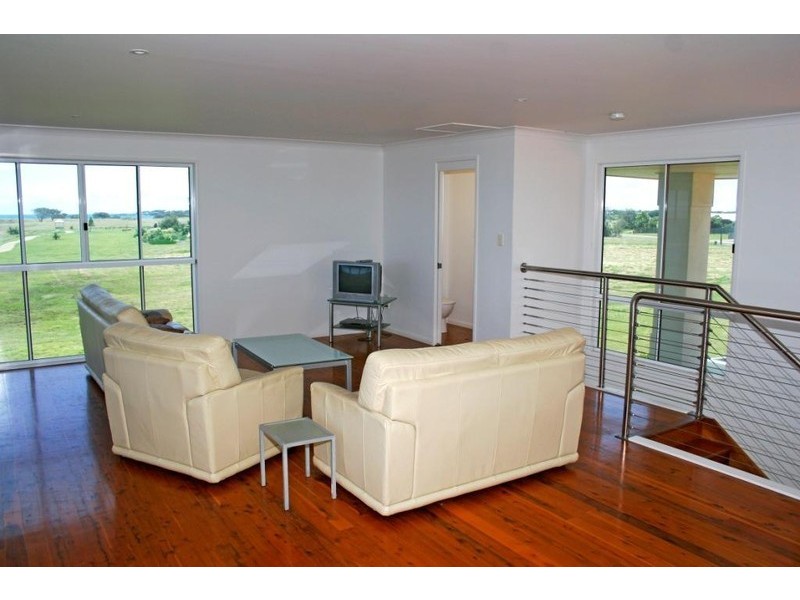 Villa 2 TurtleCove , 16 Selmar Place, Innes Park QLD 4670