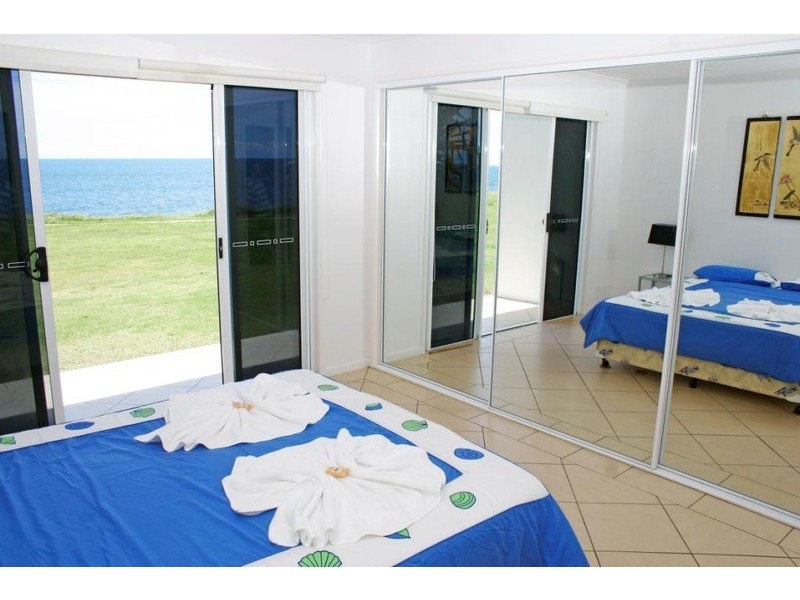 Villa 2 TurtleCove , 16 Selmar Place, Innes Park QLD 4670