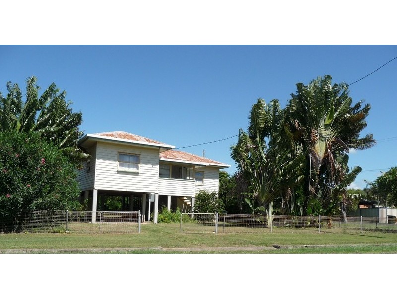27 Holland Street, Bargara QLD 4670