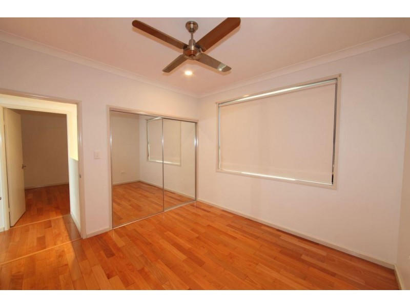 3 Tuckeroo Close, Coral Cove QLD 4670