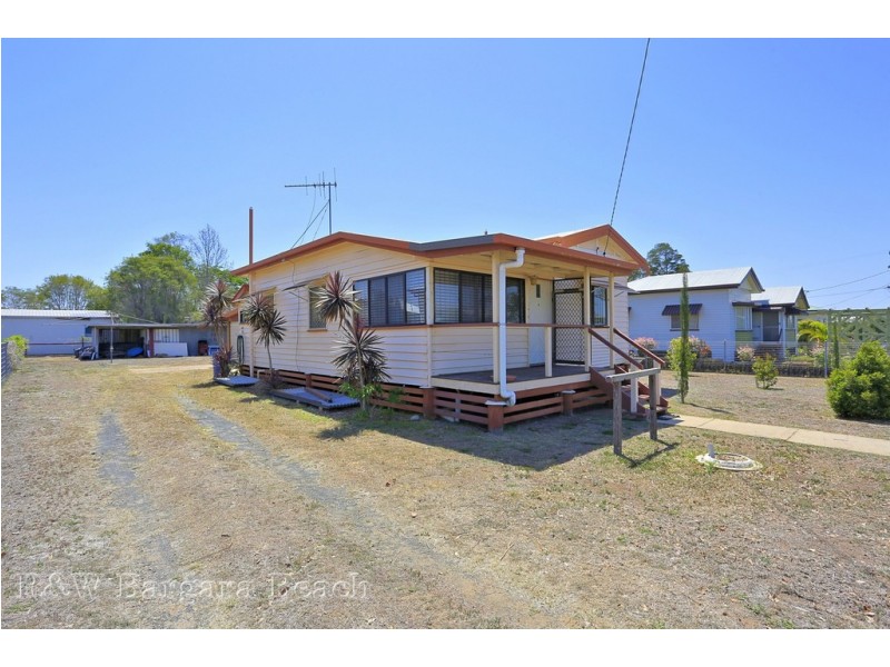 61 Hunter Street, Walkervale QLD 4670