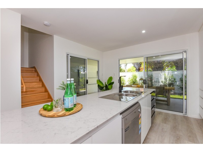 3/11 Holland Street, Bargara QLD 4670