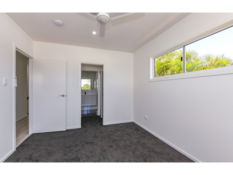 3/11 Holland Street, Bargara QLD 4670