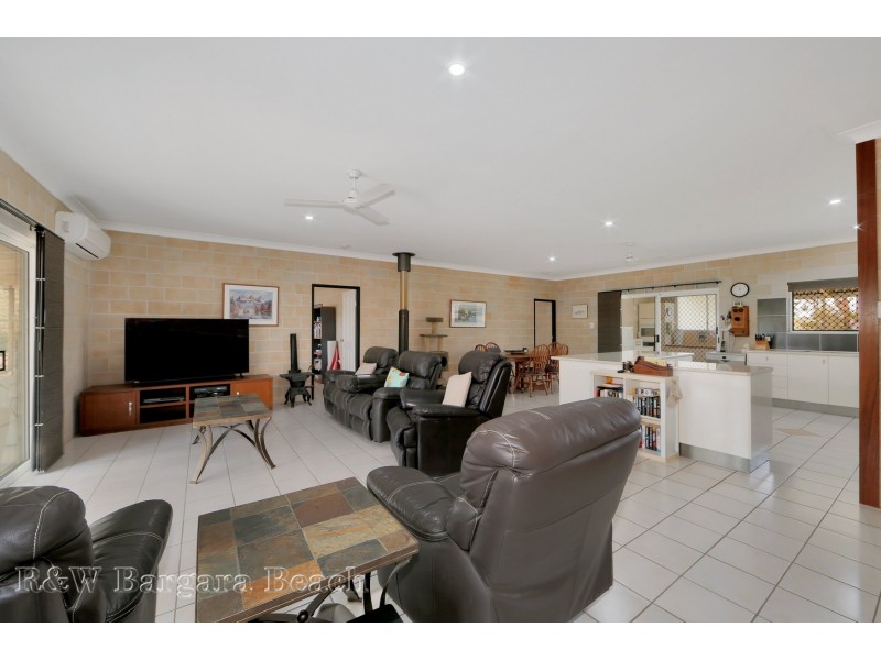 11 Gunsynd Grove, Branyan QLD 4670