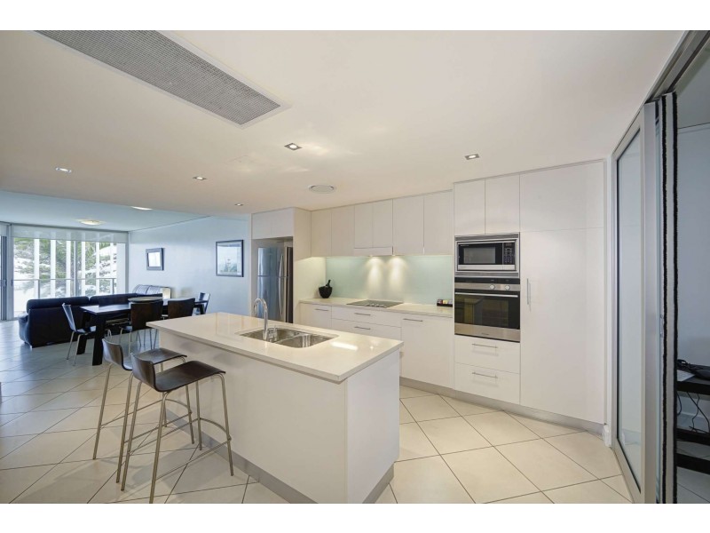 302/83 Esplanade, Bargara QLD 4670