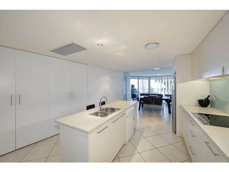 302/83 Esplanade, Bargara QLD 4670