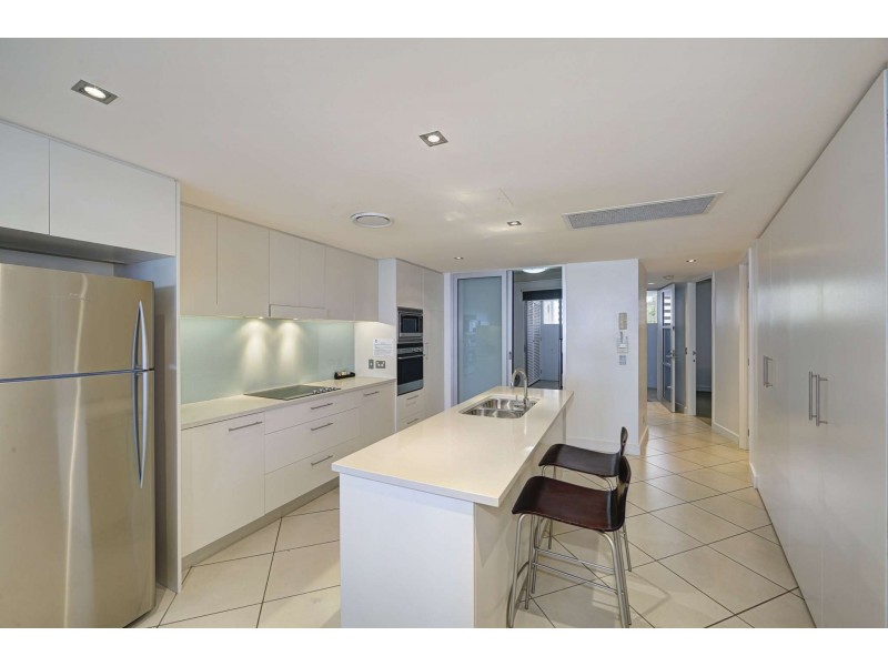 302/83 Esplanade, Bargara QLD 4670